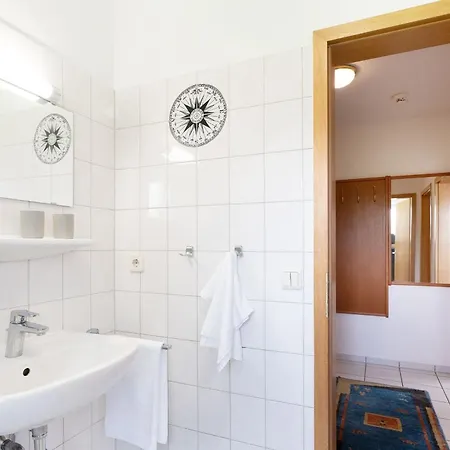 Apartment Ostsee-koje Mit Terrasse Im Kaiserhof 4