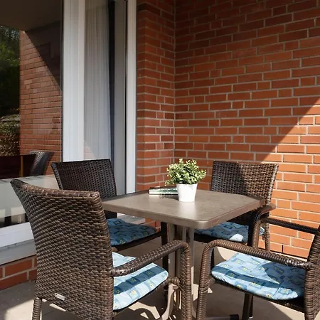 Ostsee-koje Mit Terrasse Im Kaiserhof 4 * Kellenhusen